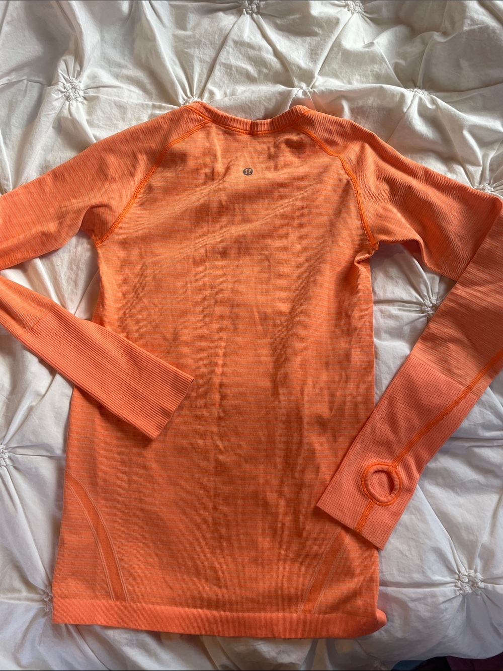 Women’s Long Sleeve Seamless Lulu Top - Orange 🍊🧡 - Picture 4 of 5